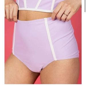 NWT Kortni Jeane Lined Up Lavender Bottom